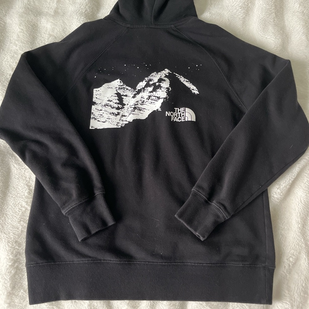 The North Face black-and-white hoodie size small